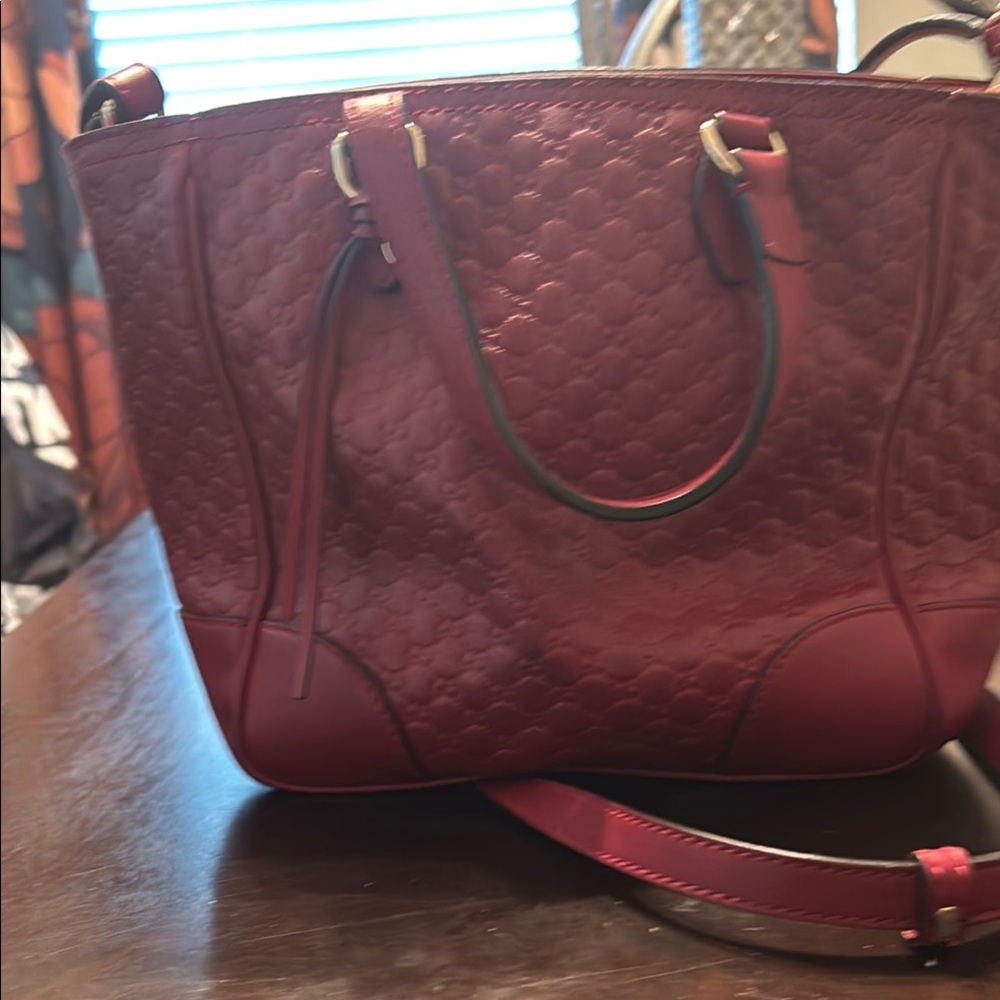 Authentic Gucci Women's Guccissima Tote Bag in Red